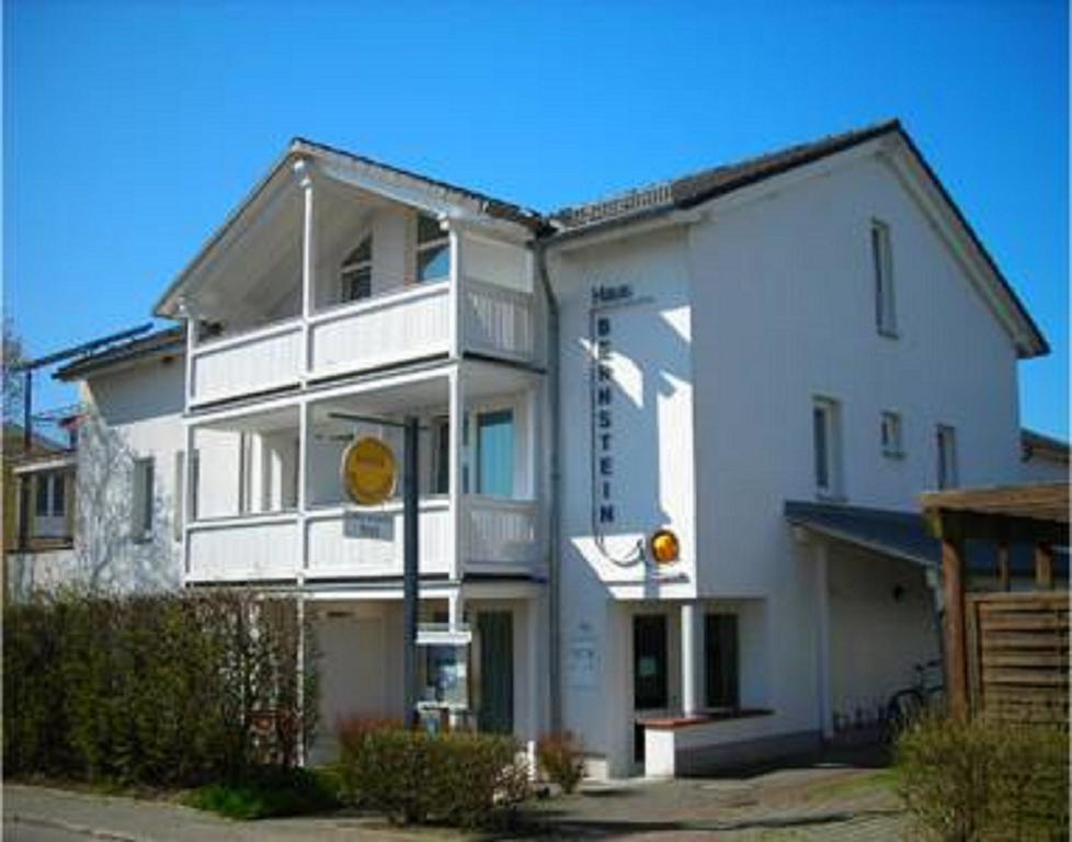 Haus Bernstein Ferienwohnungen 괴렌 외부 사진